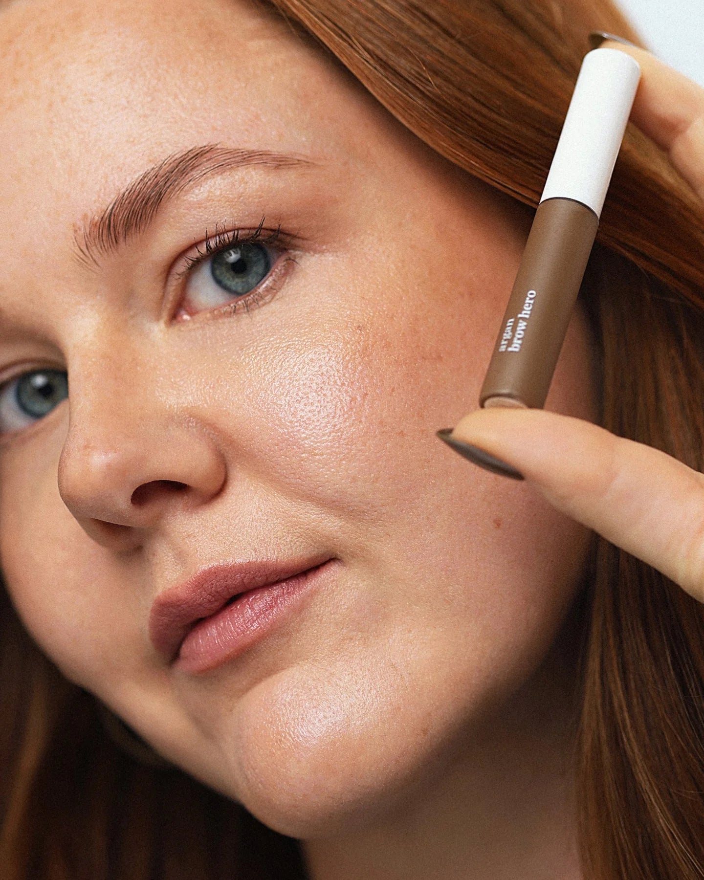 Ere Perez- BROW HERO: Mascara para ceja con argán