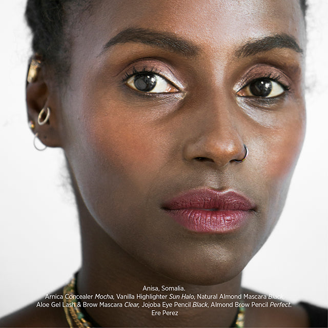 Ere Perez- Lápiz de cejas con almendras